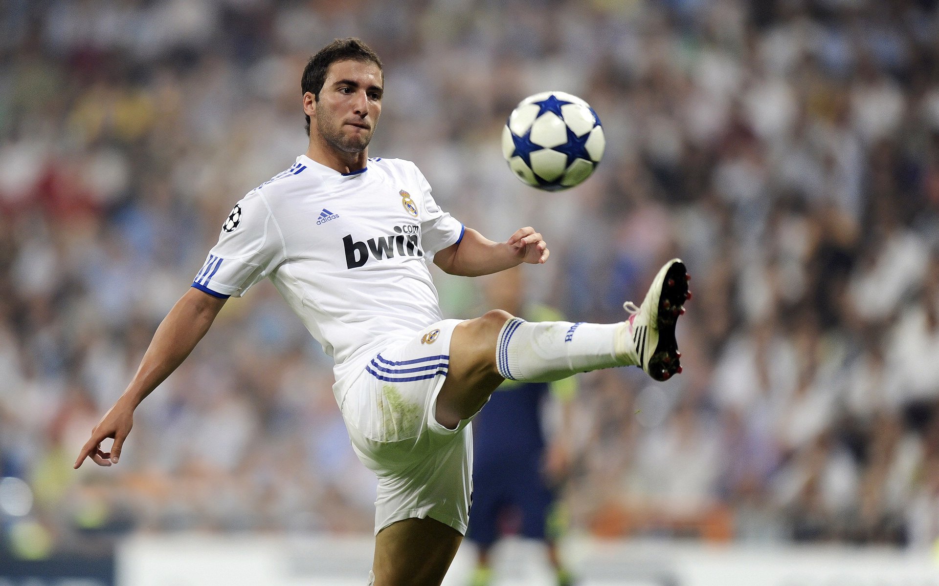 中国足球未来愿景系列报道:目标、路径和机遇,中国足球未来的发展和建议